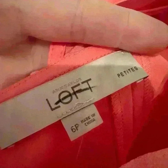 Ann Taylor LOFT  scalloped peach orange sleeveless dress- Size 6P- NWOT - Picture 3 of 5